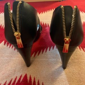 🖤 NWB Michael Kors platform sandals sexy pinup vixen bondage heels